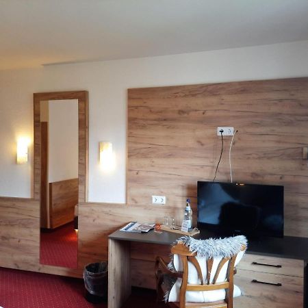 Hotel Haus Krone Bexbach ภายนอก รูปภาพ