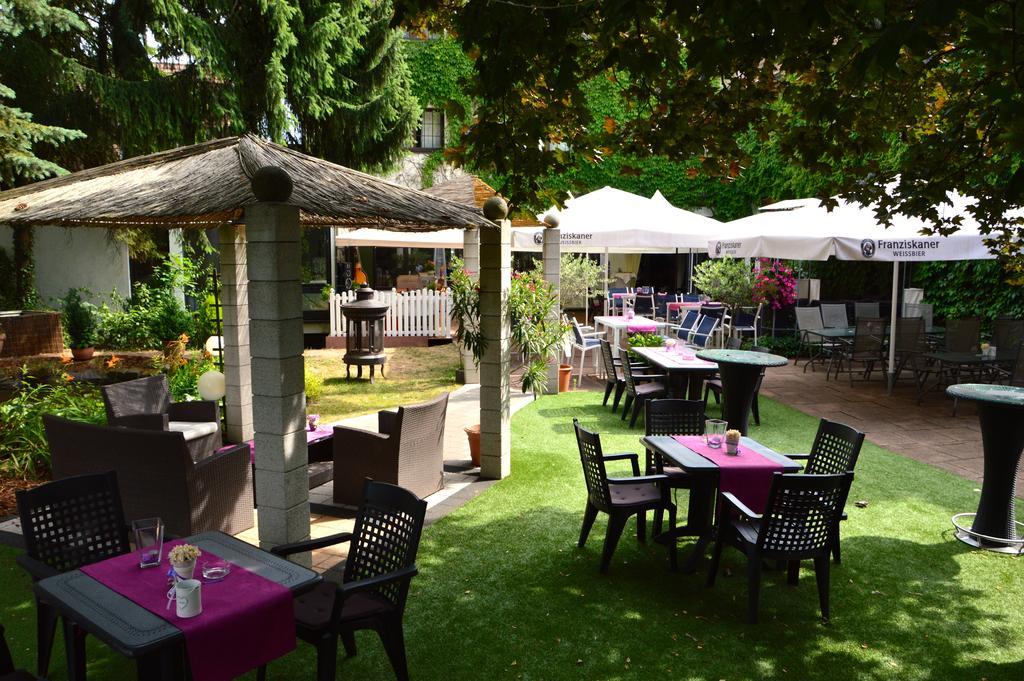 Hotel Haus Krone Bexbach ภายนอก รูปภาพ